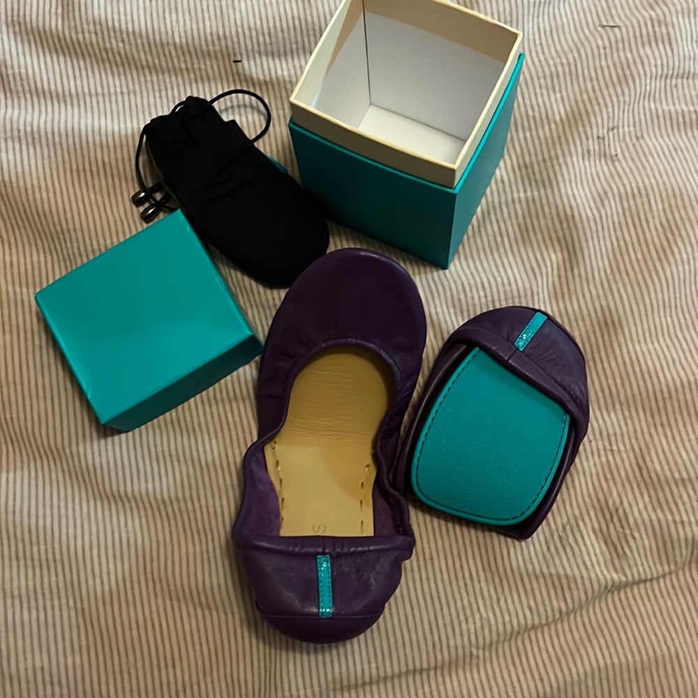 Lilac Tieks